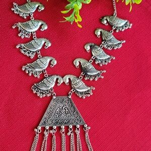 India Boutique Silver Parrot Necklace